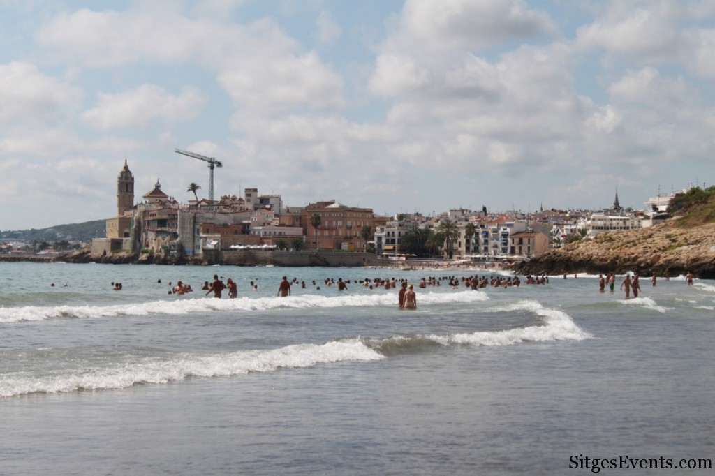 sitge catalan barcelona beaches for dogs
